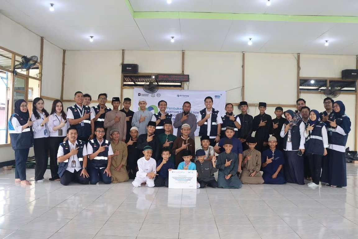 HUT ke-70 SUCOFINDO Cabang Pontianak Salurkan Bantuan Renovasi Pondok Pesantren Al-Itishom